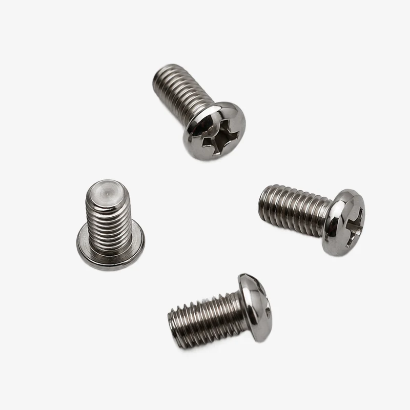 M5 x 10mm Pan Head Phillips Bolts (Pack of 4) - Image 2