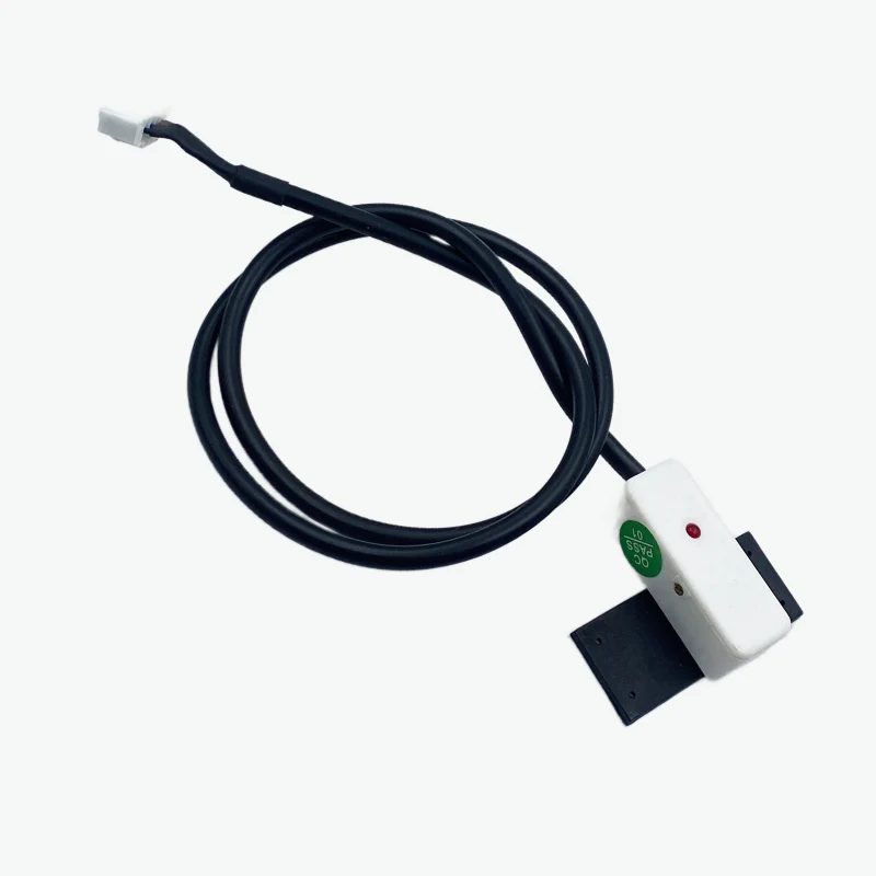 XKC-Y26 PNP 5-12V Intelligent Non-Contact Liquid Level Sensor